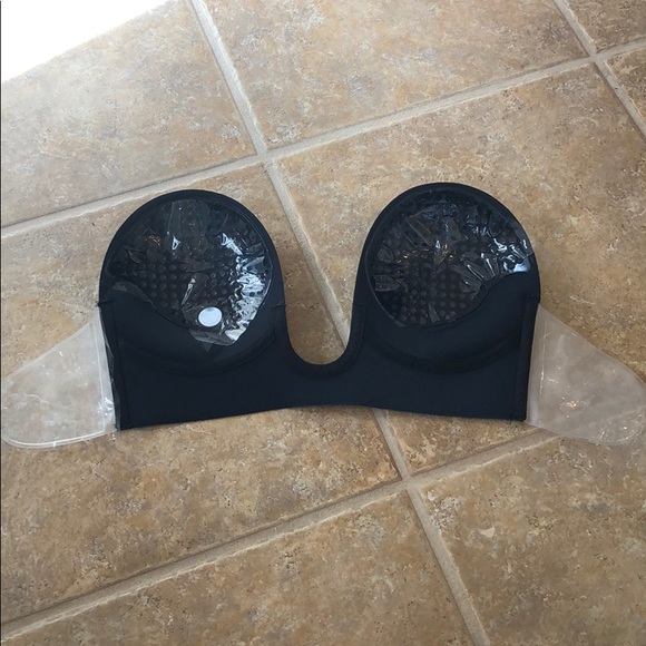 HuborLoves Strapless U-shaped Adhesive Bra - Picture 5 of 8